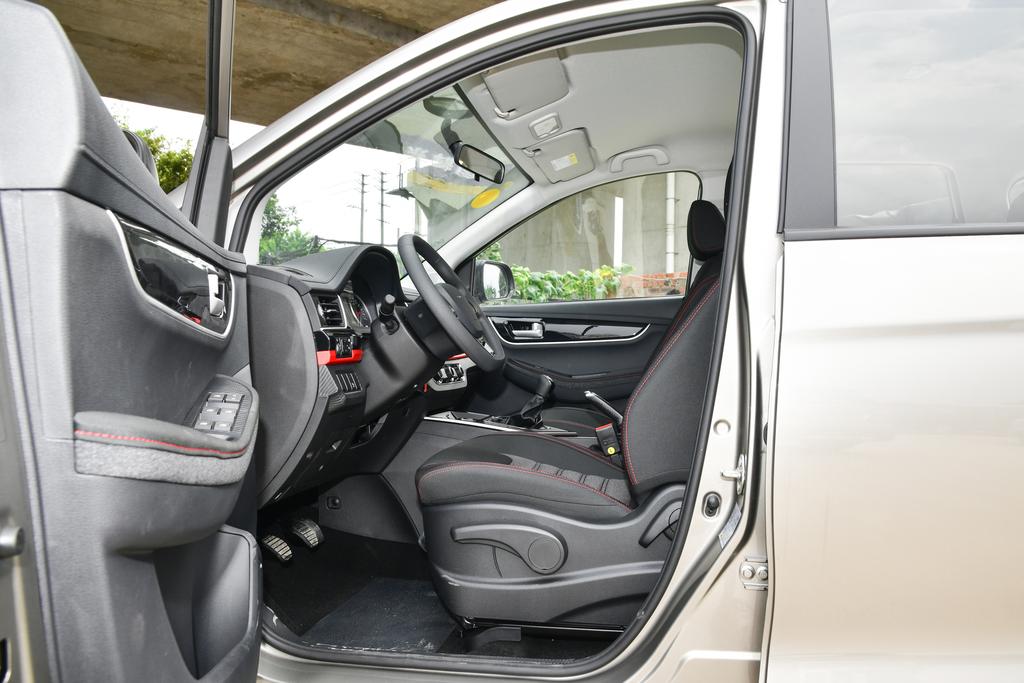 风行sx6七座落地价手动,南京风行sx6七座车