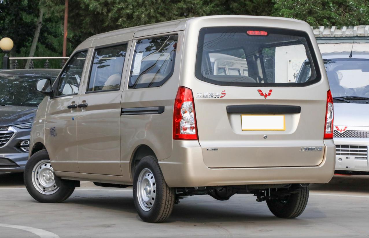 五菱荣光空间容积,五菱荣光汽车空间尺寸