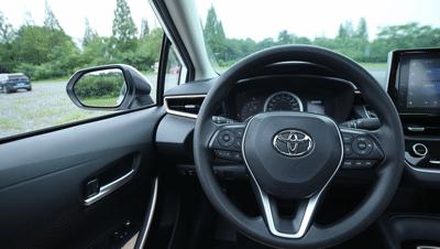 丰田卡罗拉2021款1.5精英care版,2021卡罗拉1.5l精英care版