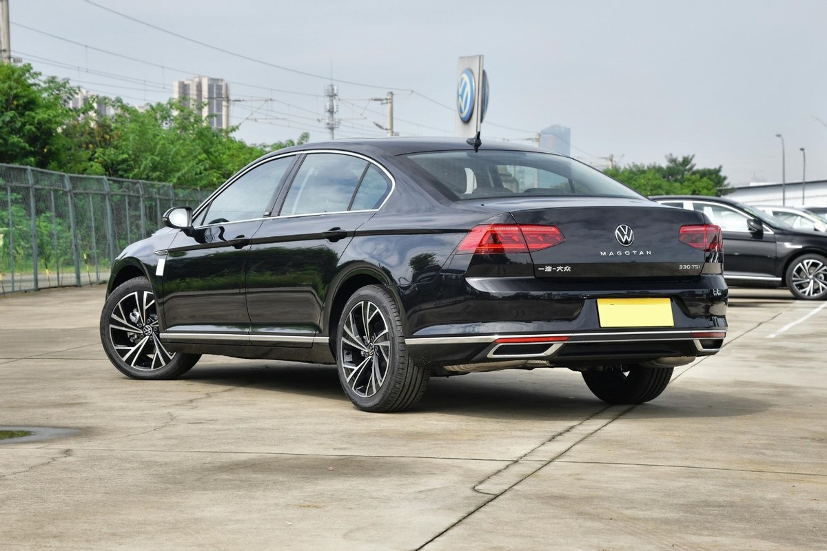 体验大众迈腾380旗舰版,体验迈腾330豪华