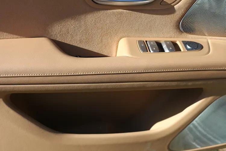 问界m5ev新款,问界m5ev高性能版