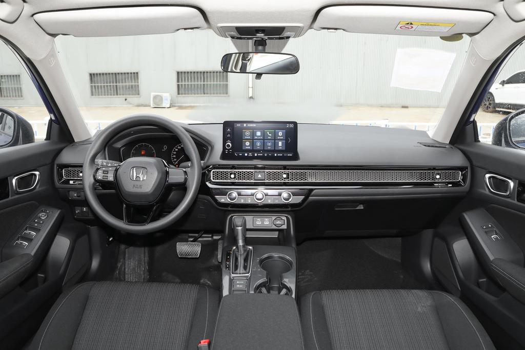 最高优惠一万四到店实拍两厢思域,思域郴州限时优惠高达4000元