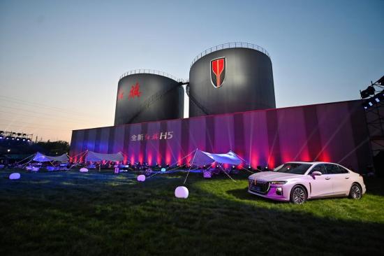 中国一汽红旗h5落地多少钱,红旗h5买哪一款性价比最高