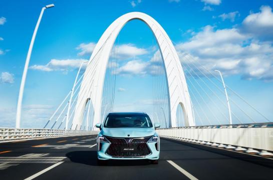 有一种降维打击，叫游艇的“zui强二排