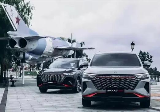 东风风神ax7马赫版2023标配功能,东风风行新款t5马赫版对比风神ax7