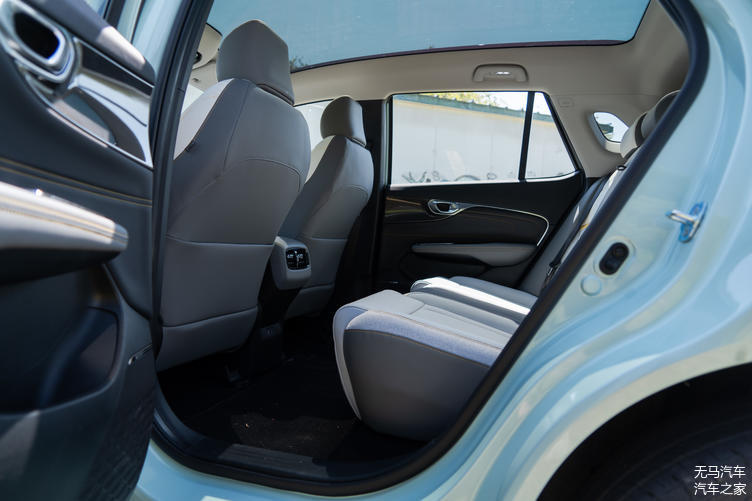 大空间与长续航强强联合！试驾体验AIONVPlus