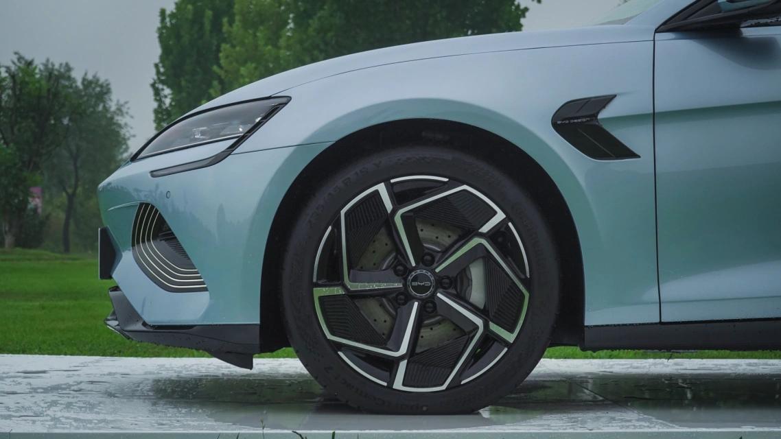 比亚迪海豹的对标产品,比亚迪海豹竞争车型