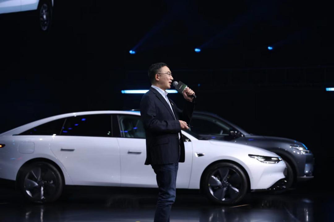 百舸争流对应什么比较好,百舸争流千帆竞勇立潮头