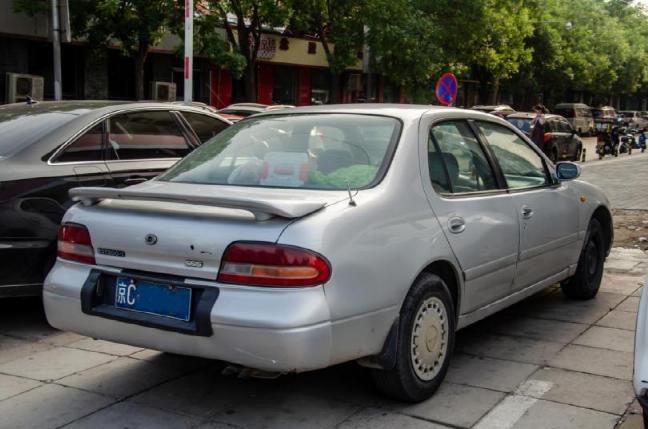 日产蓝鸟u13在1994年的价格,日产蓝鸟u13在1992年的价格