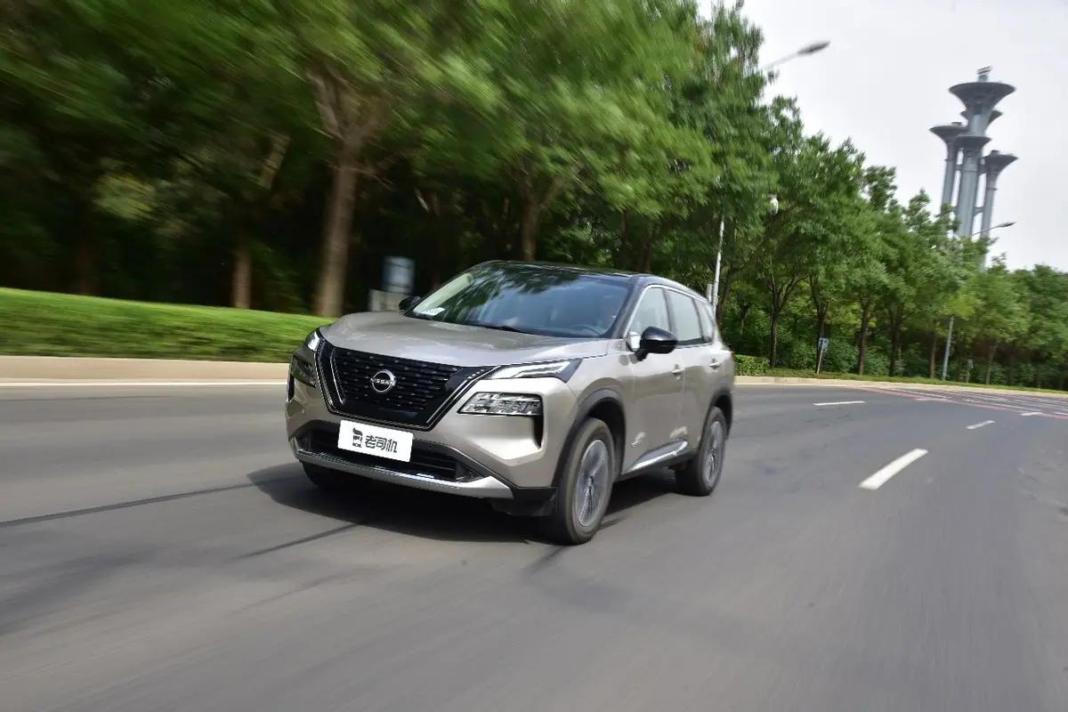 日产奇骏超混电驱没有备胎吗,双混电驱奇骏