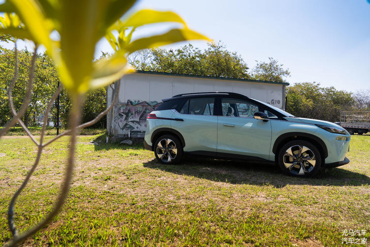 大空间与长续航强强联合！试驾体验AIONVPlus