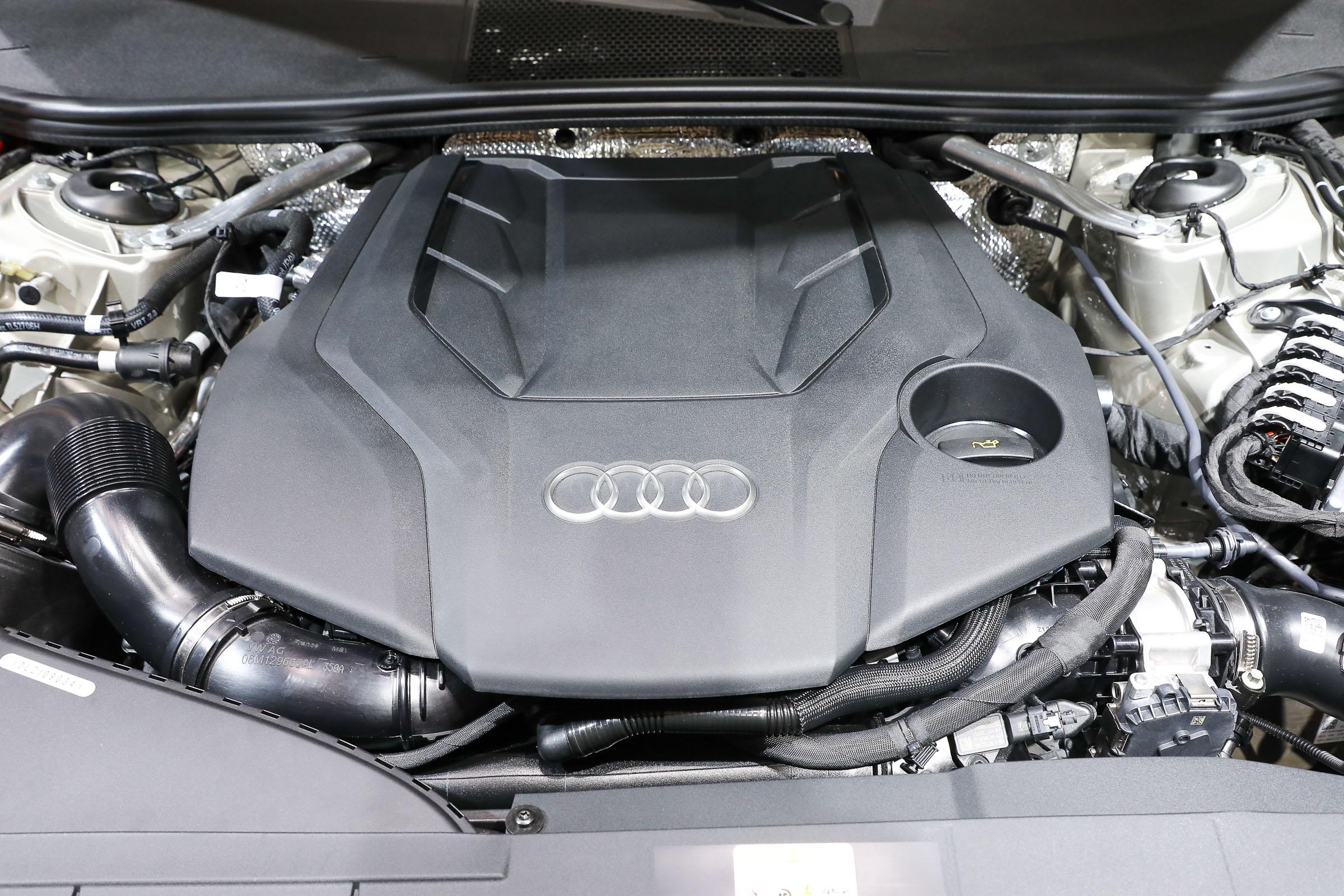 2022款奥迪a6l3.0t四驱,奥迪a6l3.0tv6