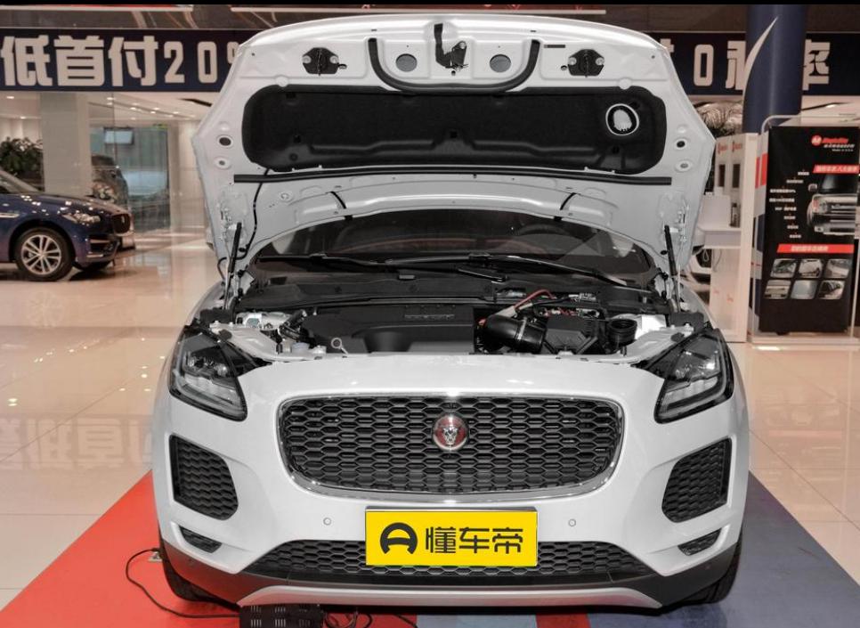 捷豹新款e-pace实车曝光,新款捷豹e-pace起售价