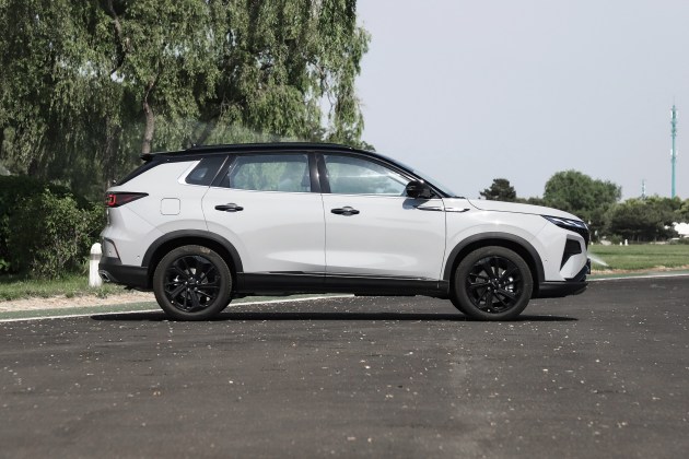 全面讲解东风风神皓极,风神皓极试驾视频