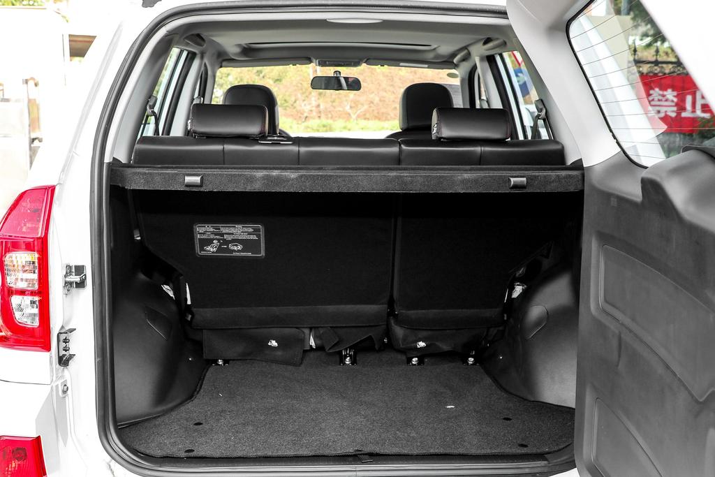 奇瑞瑞虎3是小型suv吗,2022款奇瑞瑞虎3经典超值版