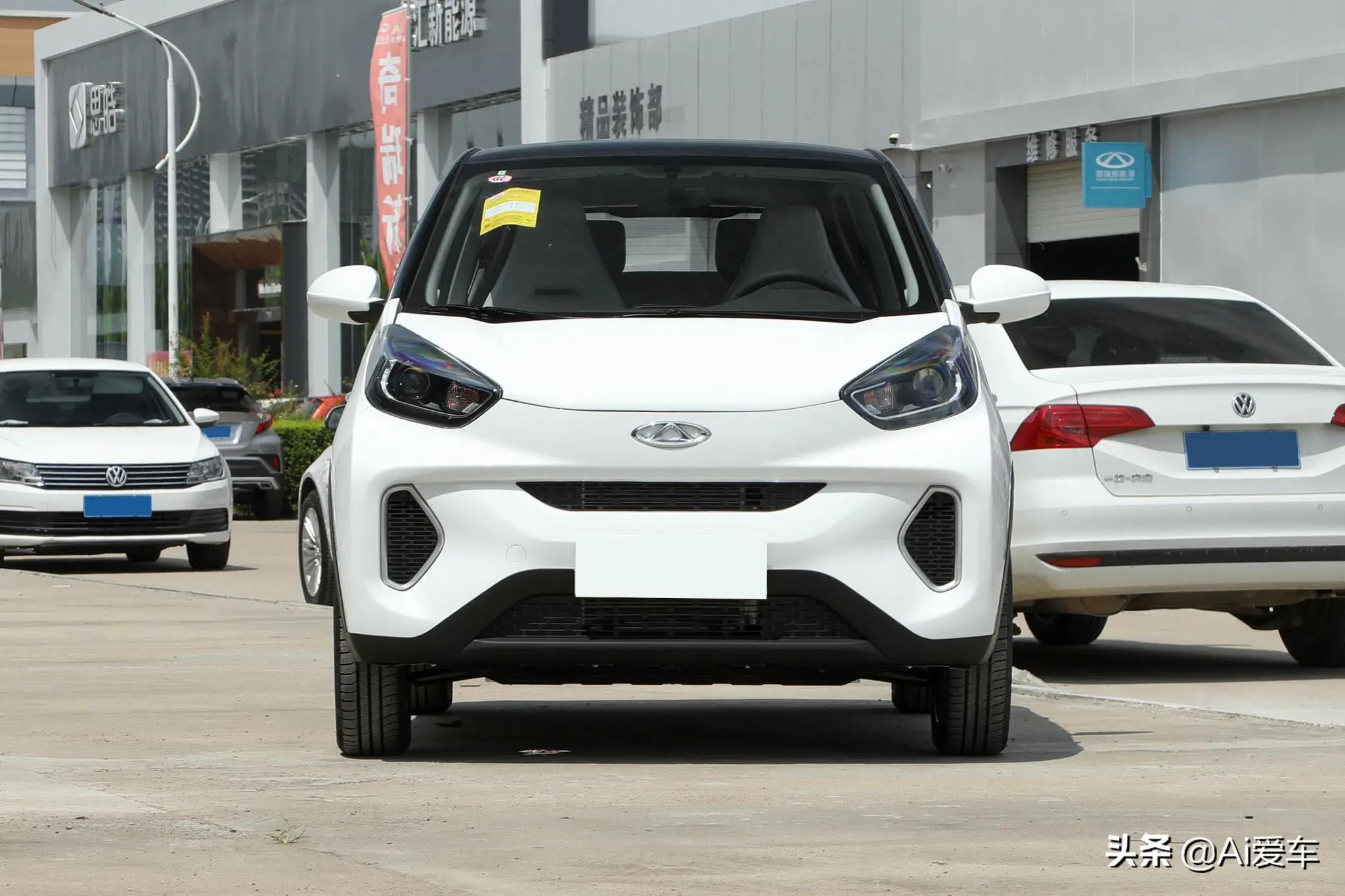 4座新能源汽车小蚂蚁,最新款新能源代步汽车小蚂蚁