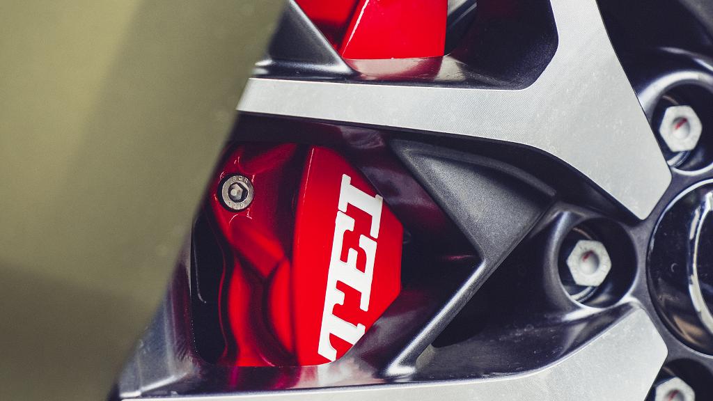 传祺影豹刹车偏硬,传祺影豹赛道版升级刹车