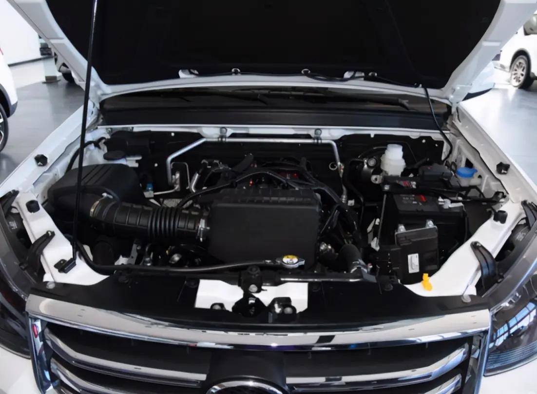 风骏5哪一款比较省油,风骏5皮卡两驱爬坡能力