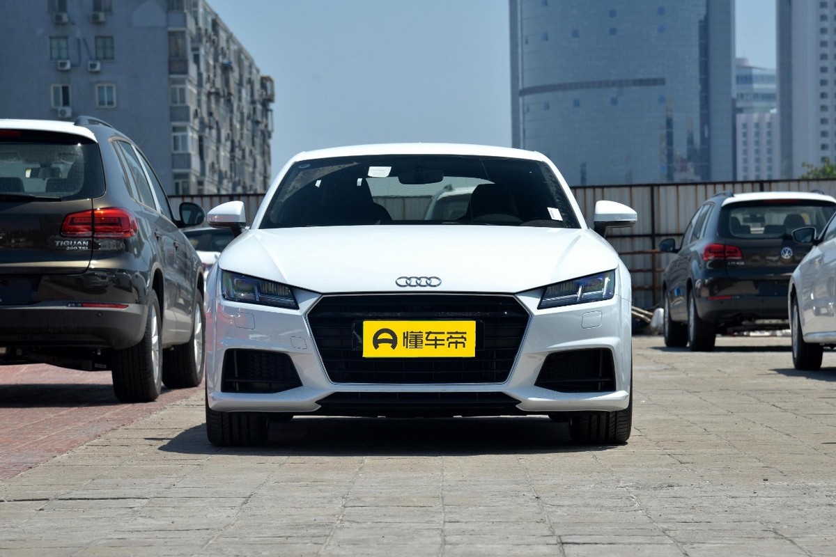 奥迪tt爆改破百,奥迪tt有多拉风