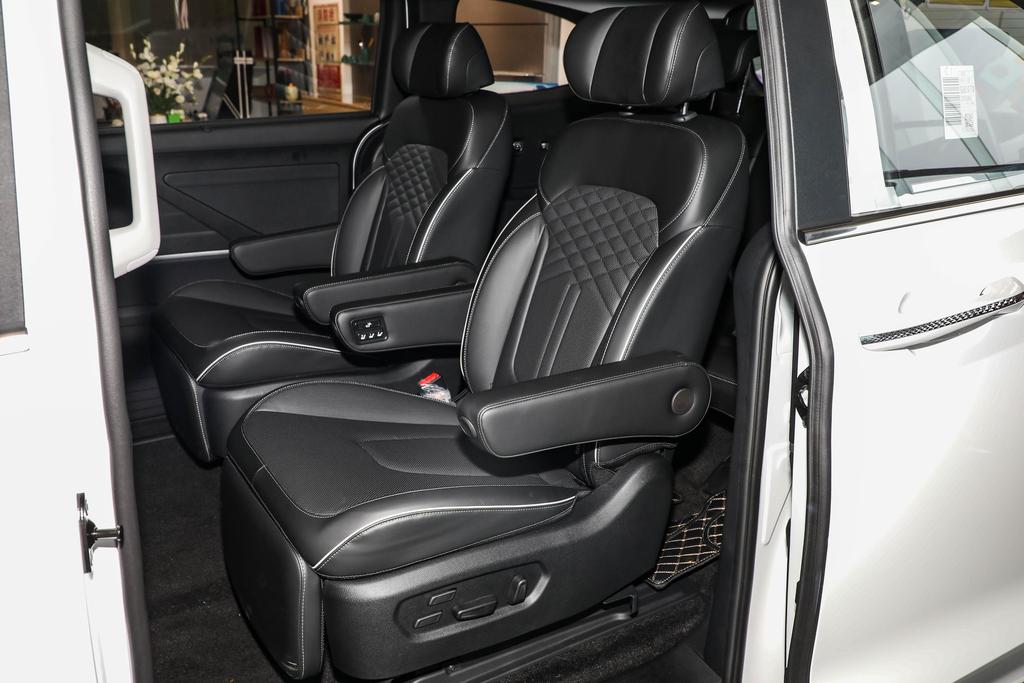 北京现代库斯途2024款落地价,登场测试北京现代库斯途