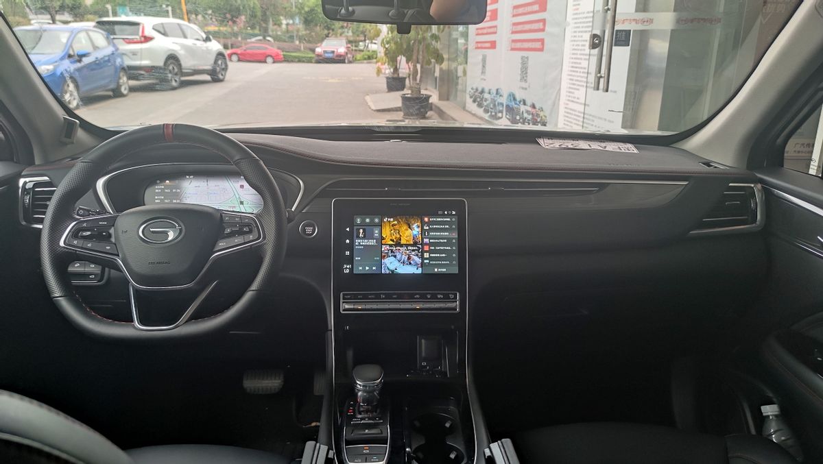 超值礼遇坐拥智能座舱传祺gs4plus,入门即高配传祺gs4plus给你配齐