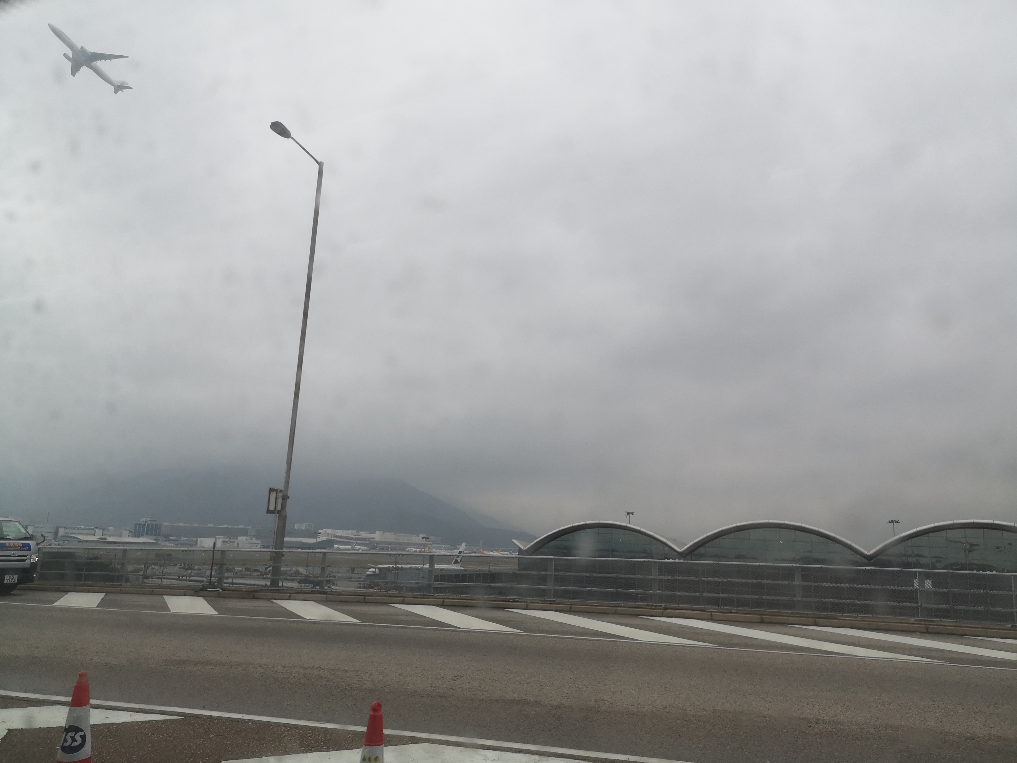 打卡越南岘港网红巴拿山佛手桥,越南岘港旅游网红打卡地