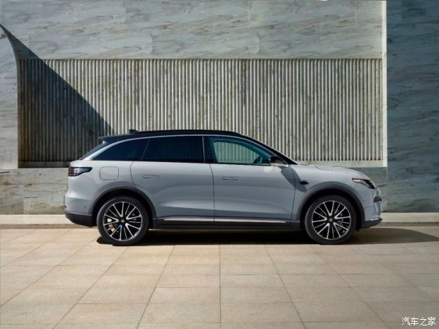 c11零跑增程版购车,c11增程老款和新款区别