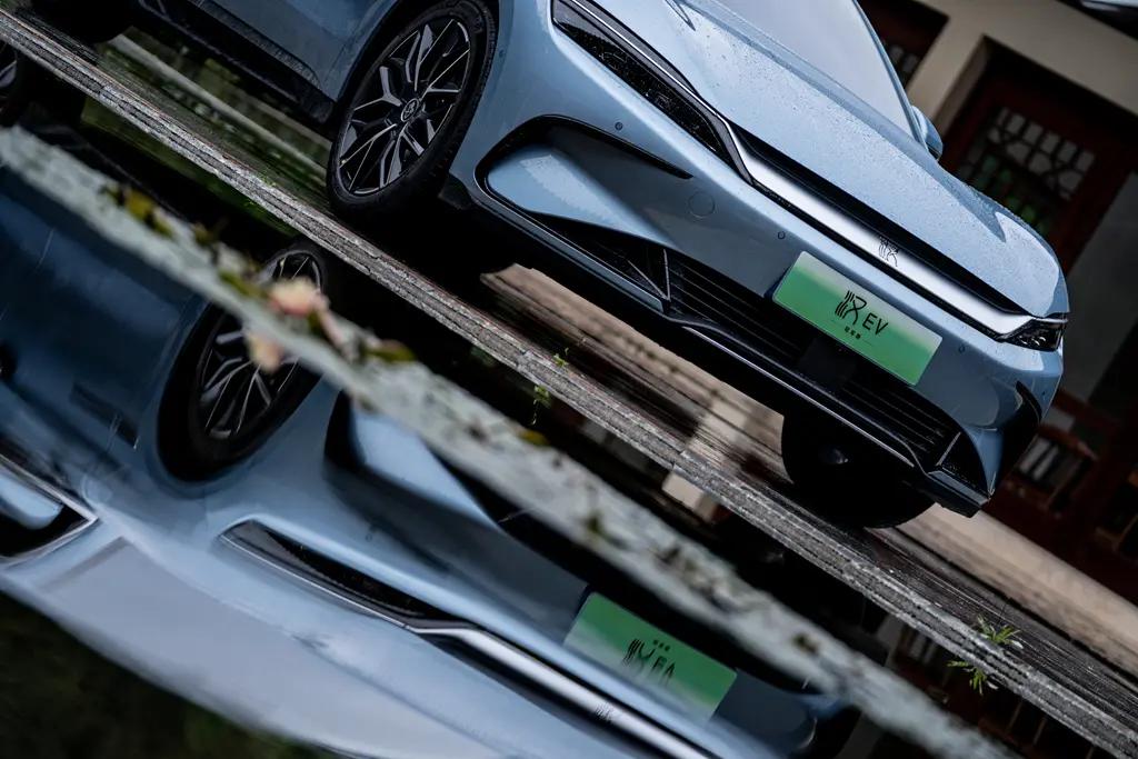 比亚迪汉ev冠军版顶配沉浸式体验,感受中式豪华比亚迪汉ev