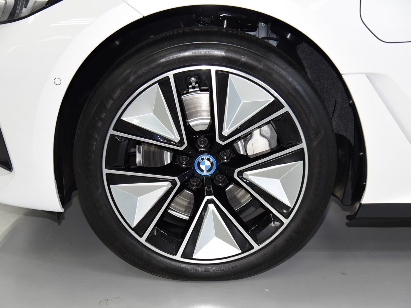 宝马i3特价车,宝马i3降价10万促销