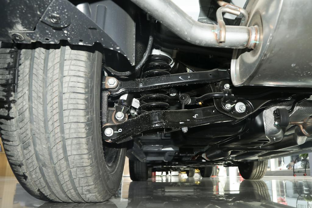 1.5T涡轮增压湿式双离合发动机,1.5t涡轮增压爱信变速箱的合资车