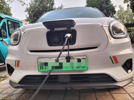 零跑t03冬天充电要先给电池预热吗,零跑t03可以用插排充电吗