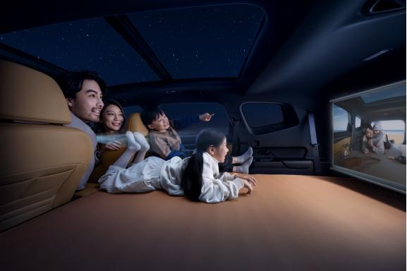 吉利豪越2022款6座suv,吉利大7座suv最新款豪越参配