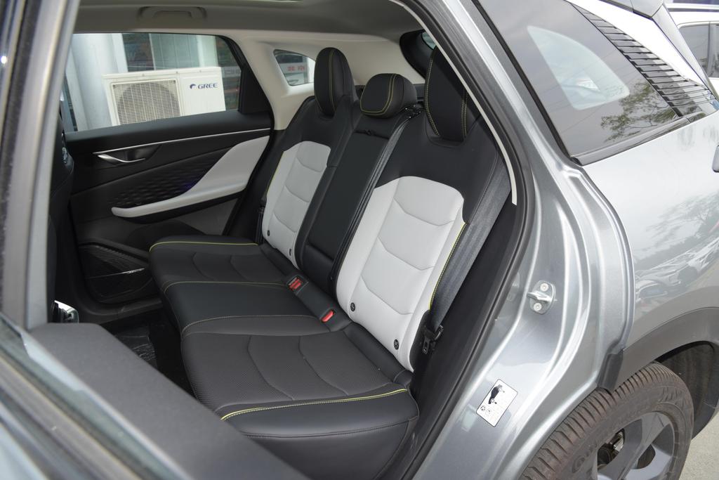 北汽新魔方汽车用品旗舰店,北汽新魔方测评