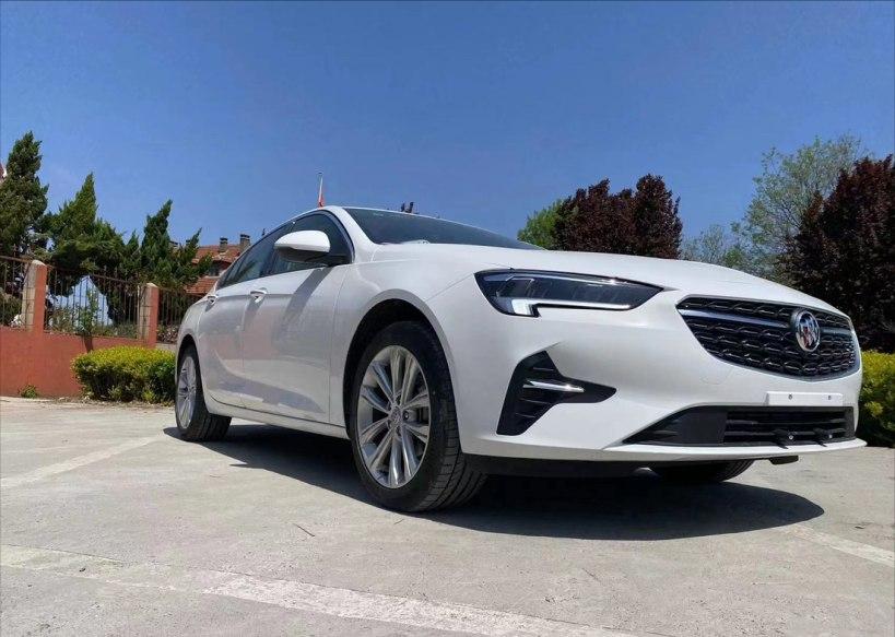 2021君威真实车主体验,15款君威2.0优缺点