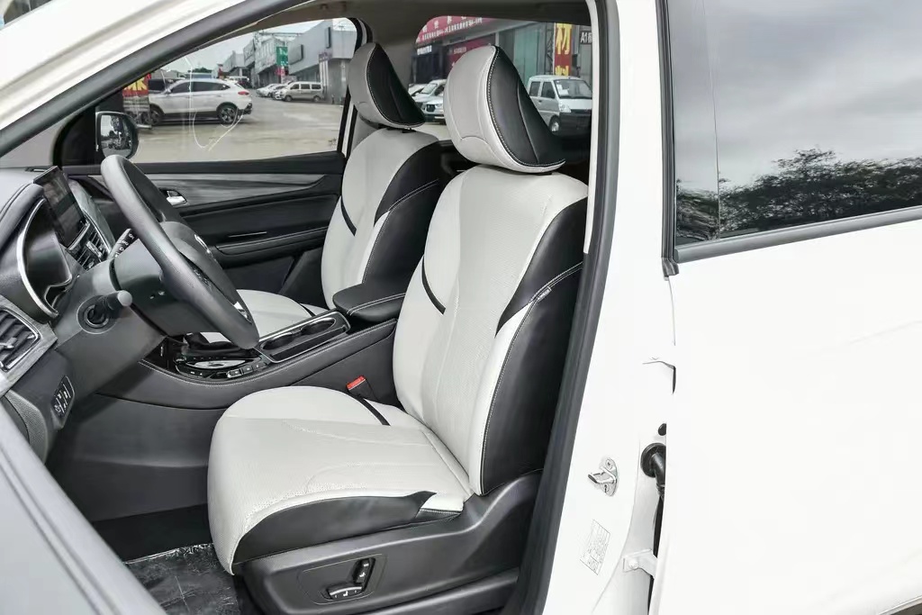 宝骏730打造七座mpv领导者,宝骏730新款有六座的吗