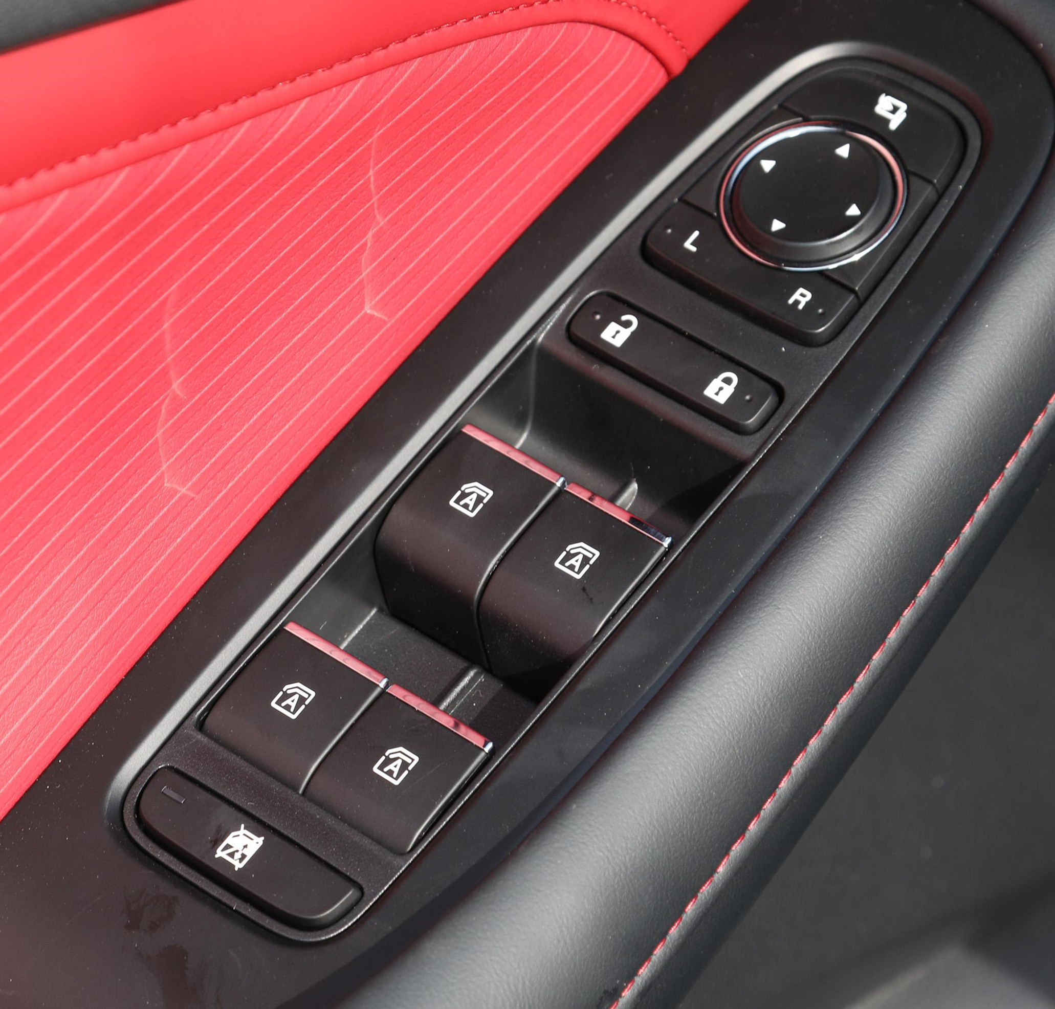 广汽传祺gs4最新评价,2018款广汽传祺gs4详细参数