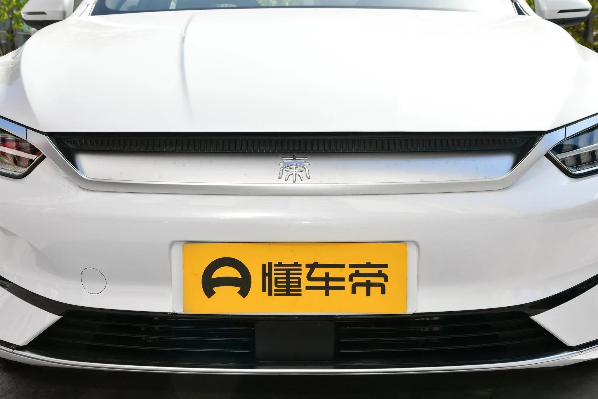 15万多的秦plusev出行版贵不贵,秦plusev500公里13.98万