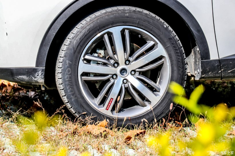 哈弗h6用车分享,第二代哈弗h6爆改重度改装