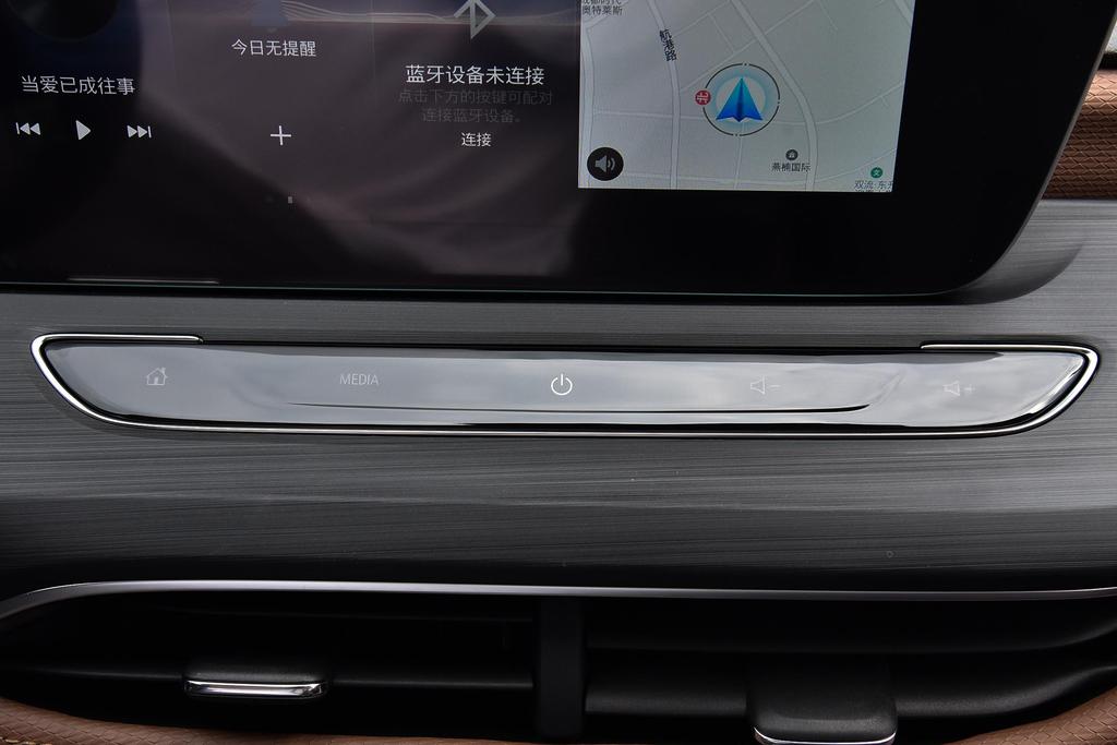 *级A**轿车的首选——别克威朗