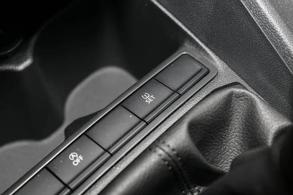 桑塔纳广播功能怎么打开,大众桑塔纳有定位功能吗