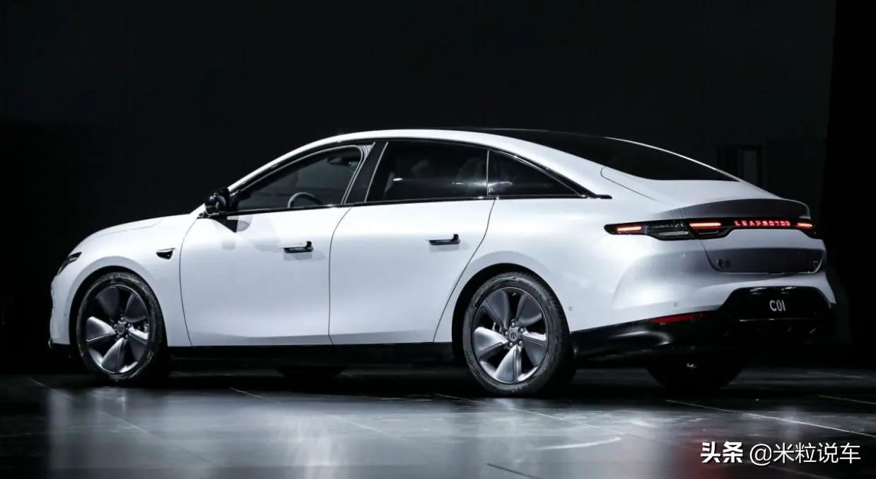 零跑汽车三电终身质保,零跑三电终身质保不限公里详解