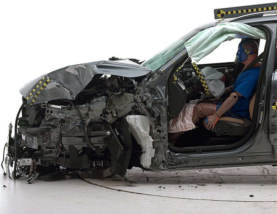 新款宝马x5和新款奔驰gle怎么选,新款宝马x5对比新款奔驰gle视频