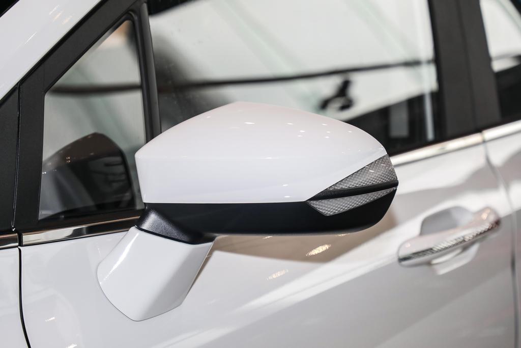 现代首款mpv库斯途车身颜色有几款,北京现代库斯途发布会现场在哪里