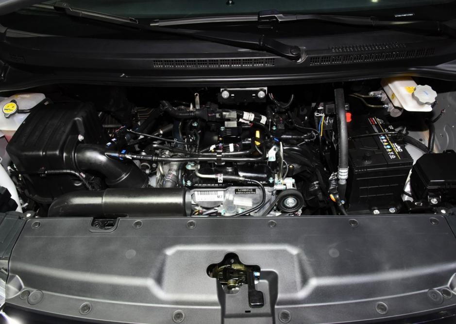 瑞风m4七座商务车怎么样,10万有着商务气息的一款mpv瑞风m4