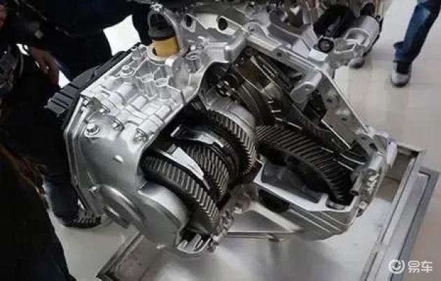 7速干式双离合变速箱优缺点,双离合变速箱的优缺点