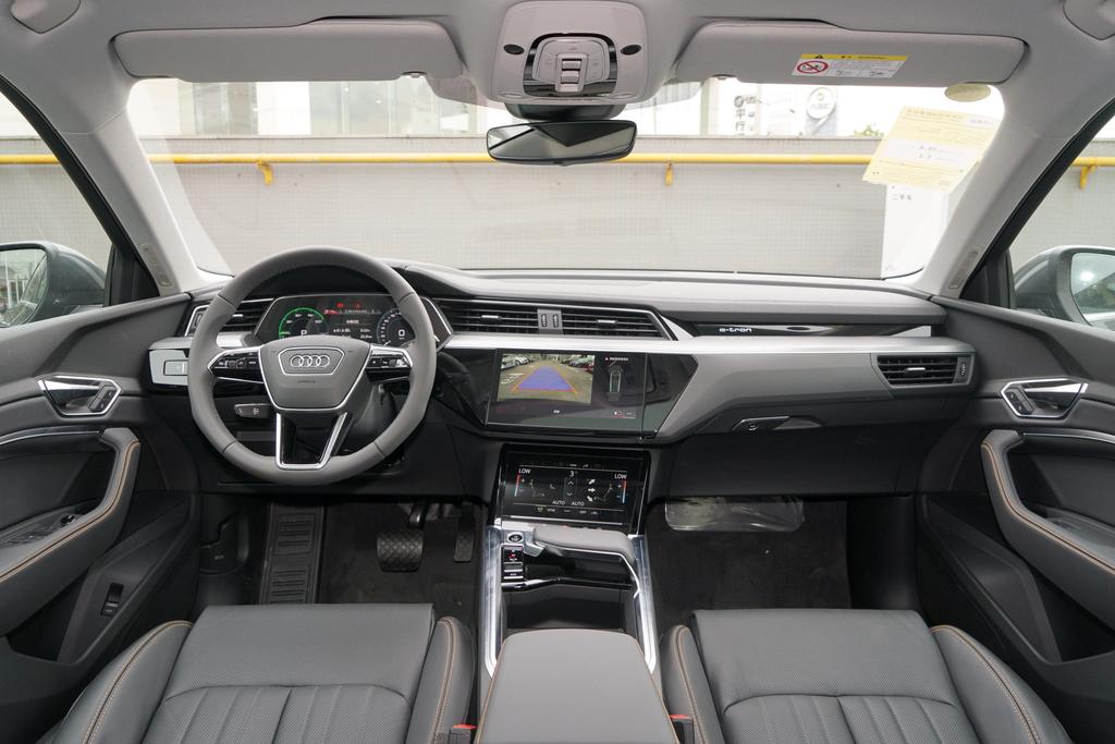 重庆中升汇迪汽车销售有限公司,重庆中升汇迪奥迪4s店