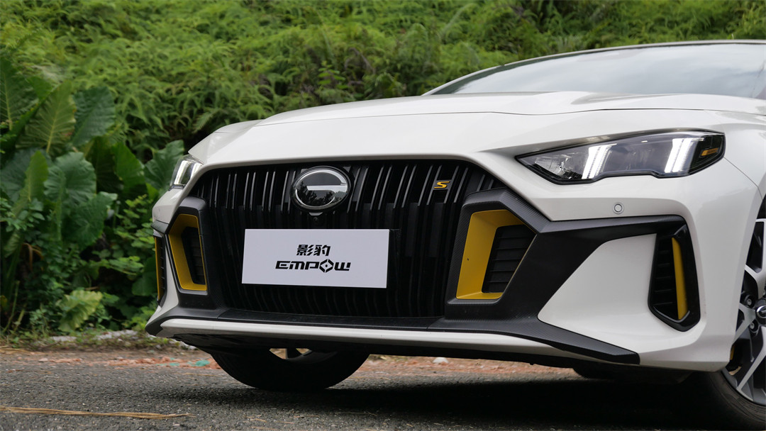 10万左右性价比高的车影豹,传祺影豹10万轿跑