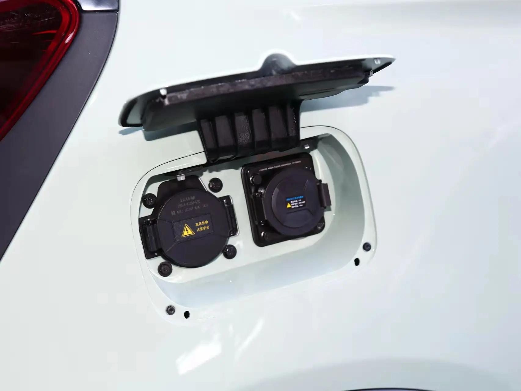 奇瑞新能源小蚂蚁车型讲解,奇瑞小蚂蚁75马力动力测评