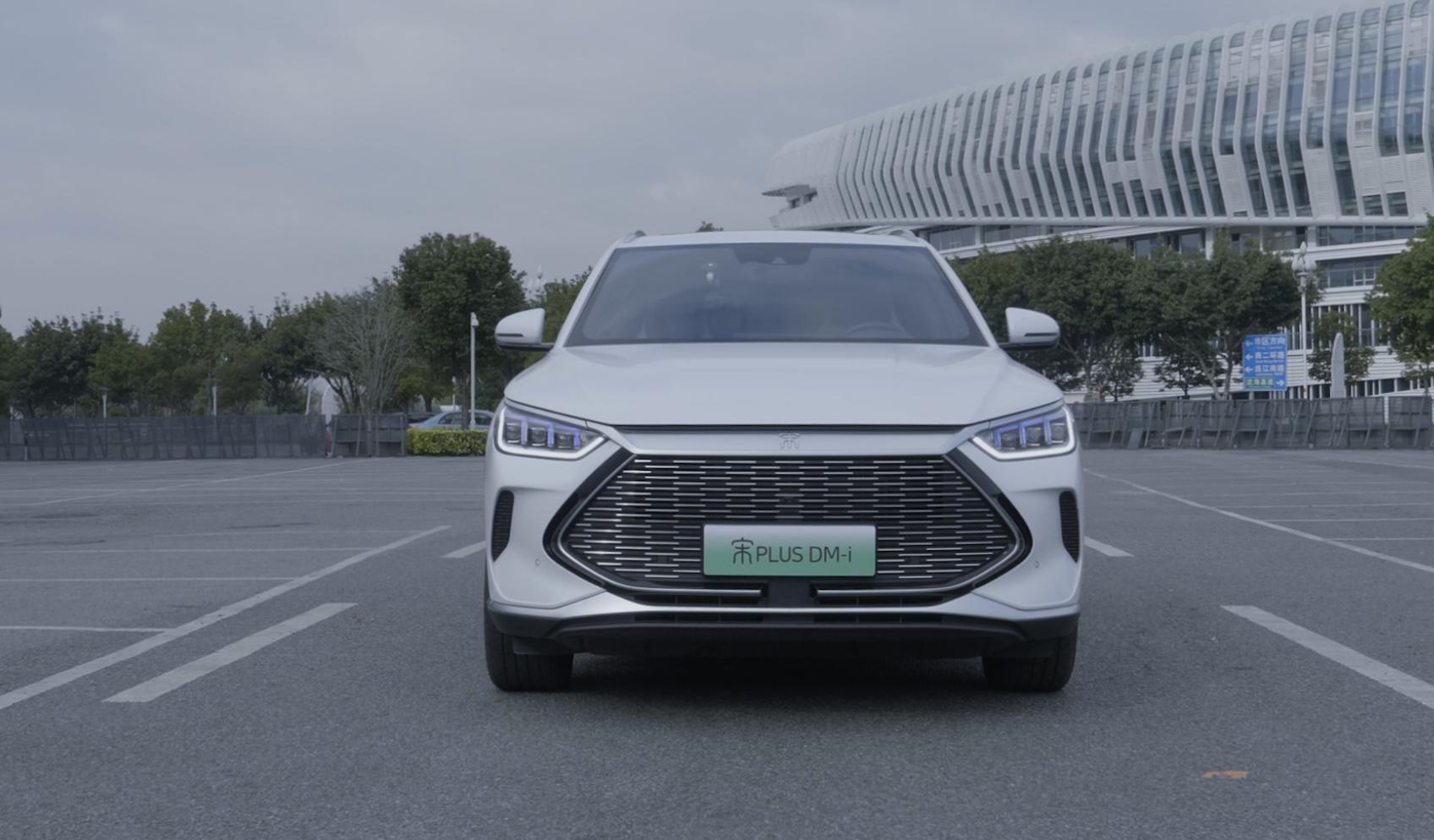 新能源汽车插电混动车型,电动车涨价后哪个更值得买