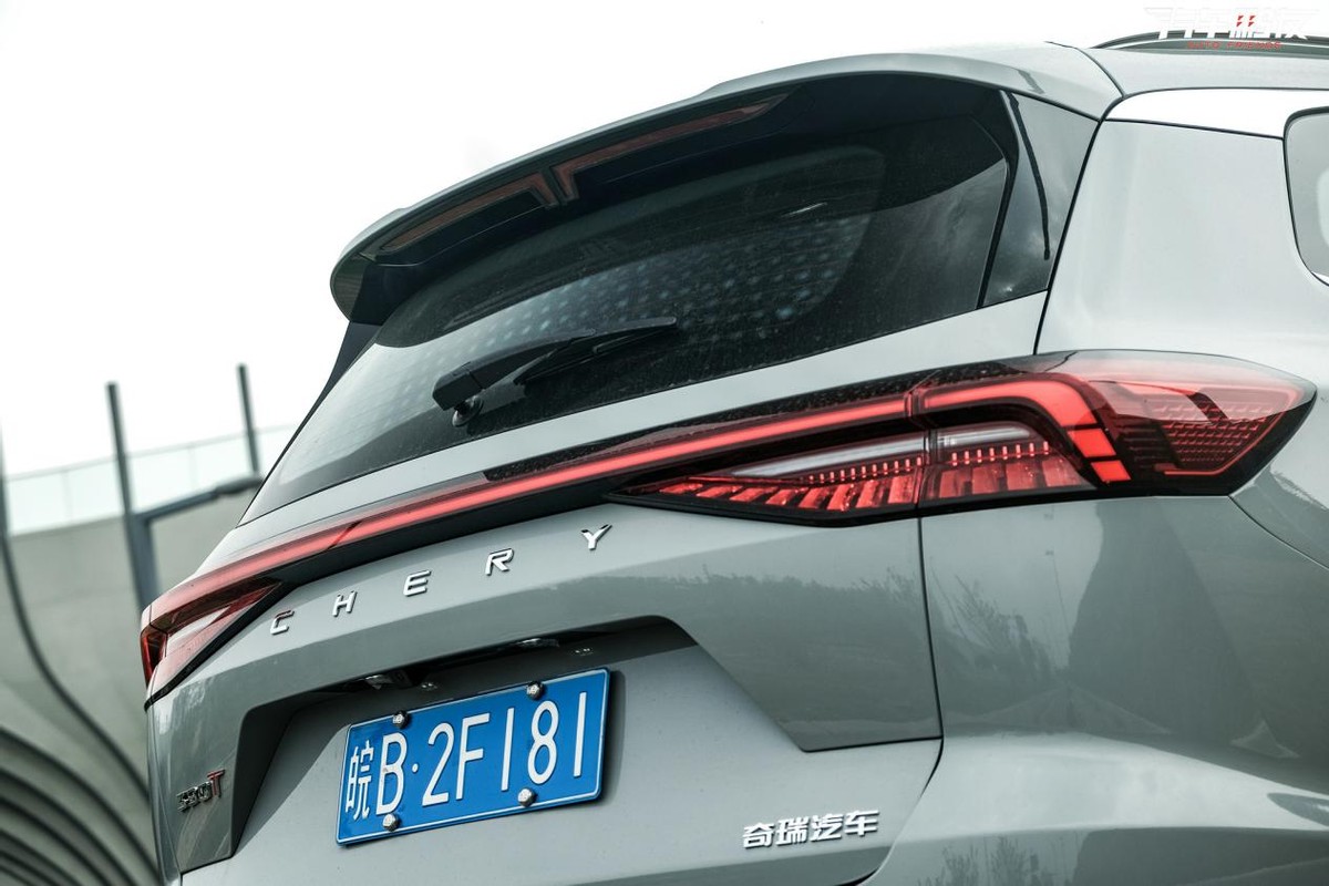 奇瑞瑞虎8pro傲视版试驾评测,奇瑞瑞虎8pro四驱顶配深度试驾